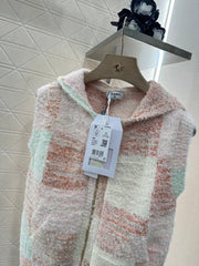 CHANEL SLEEVELESS KNIT HOODIE 276508