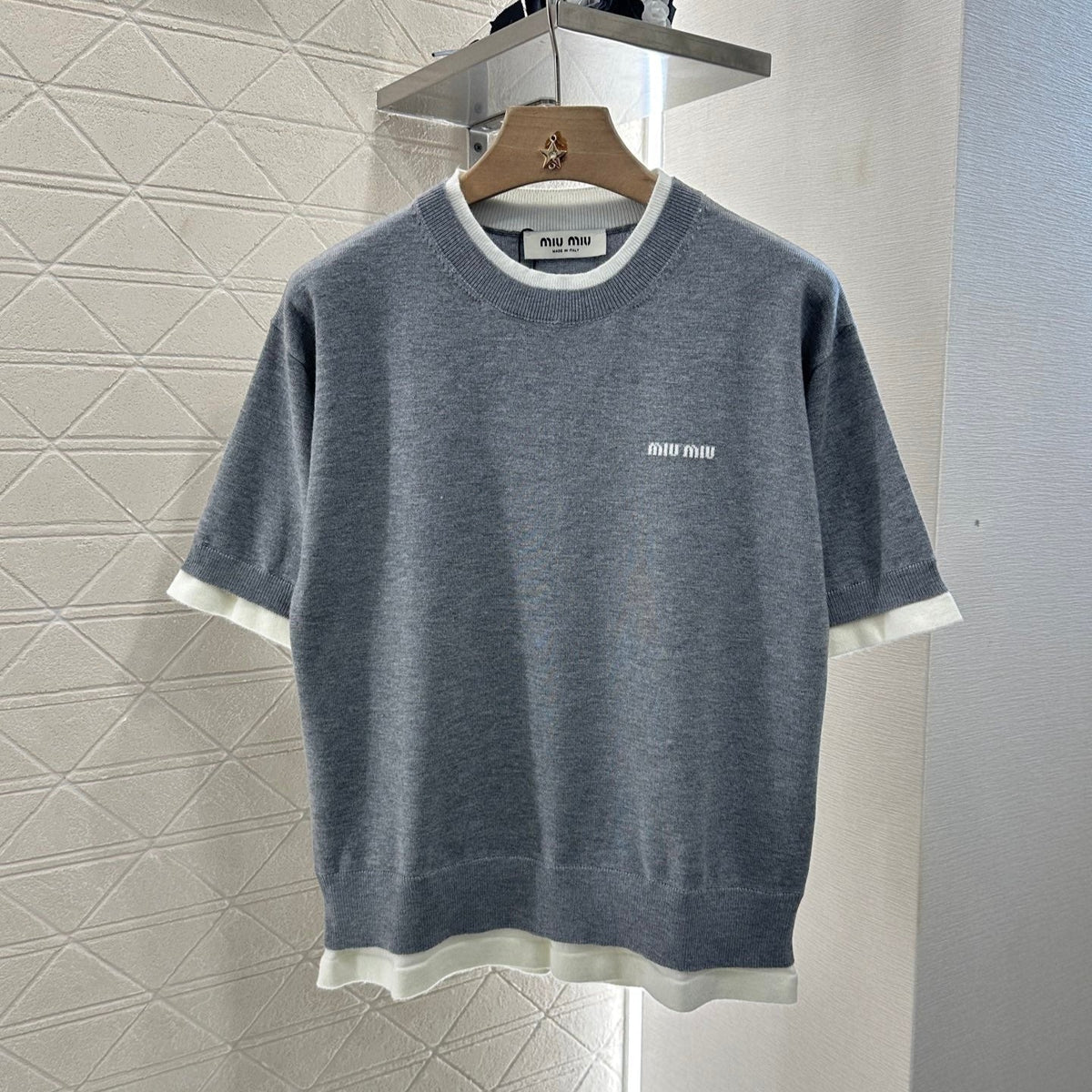 MIUMIU SHORT-SLEEVE KNIT TOP 276490