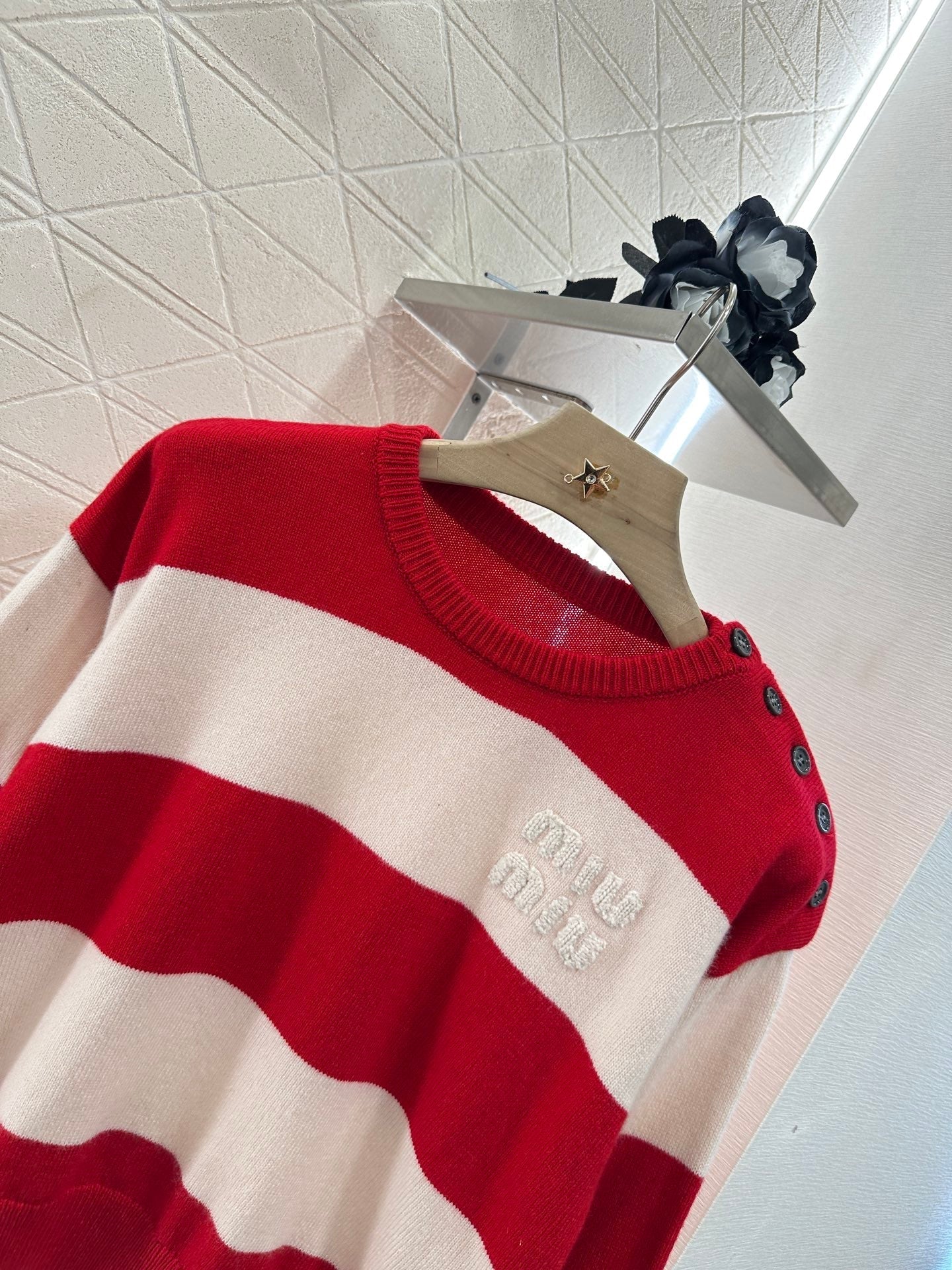 MIUMIU STRIPED CREW NECK SWEATER 276681