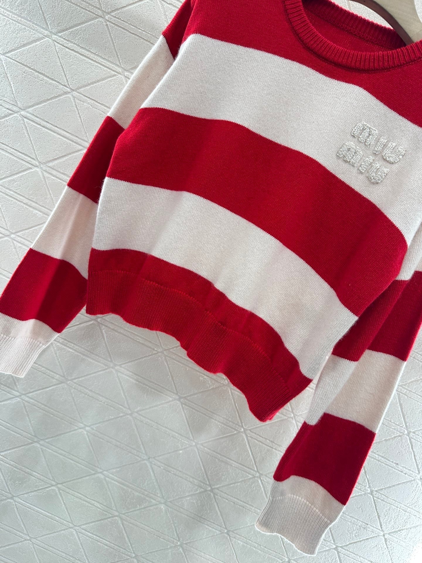 MIUMIU STRIPED CREW NECK SWEATER 276681