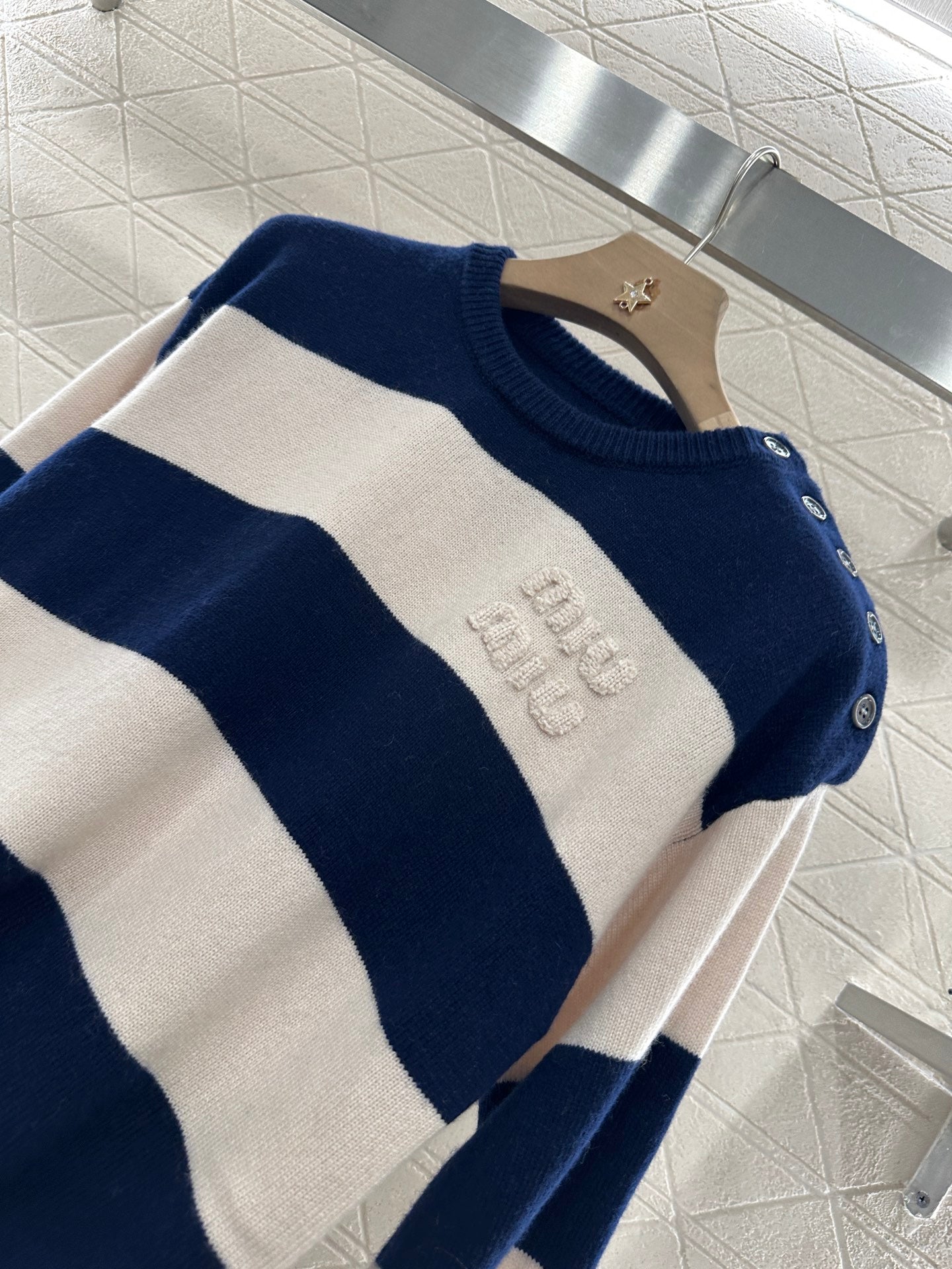 MIUMIU STRIPED CREW NECK SWEATER 276678