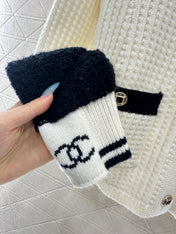 CHANEL 25S KNITTED CARDIGAN 644