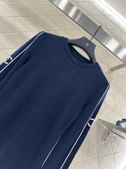 CHANEL 25S LONG-SLEEVE CREW NECK T-SHIRT 405