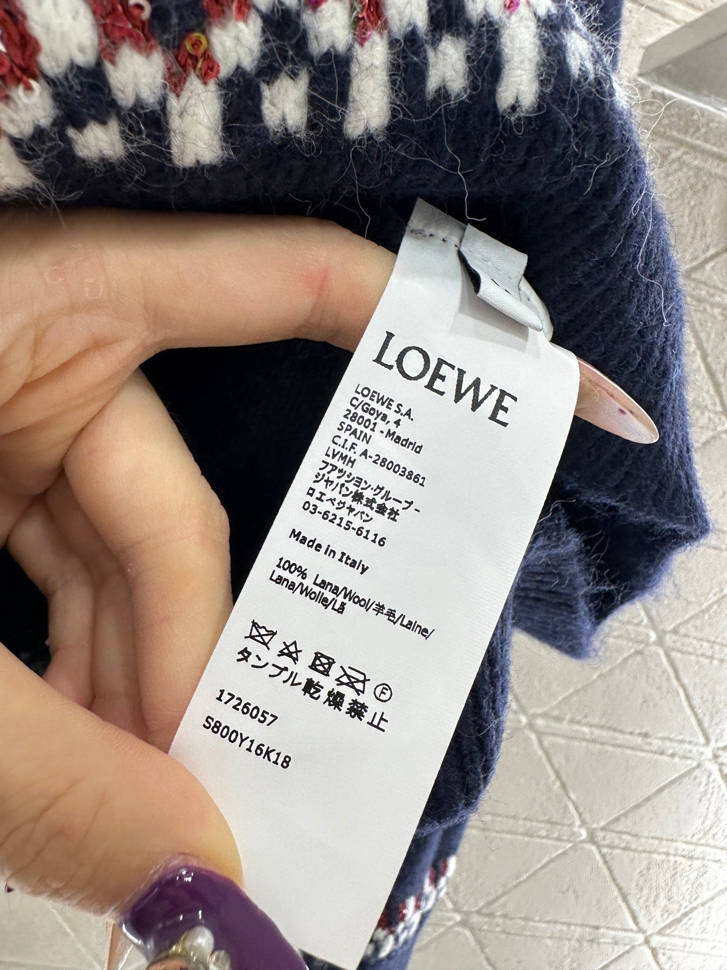 LOEWE SWEATER STYLE 302
