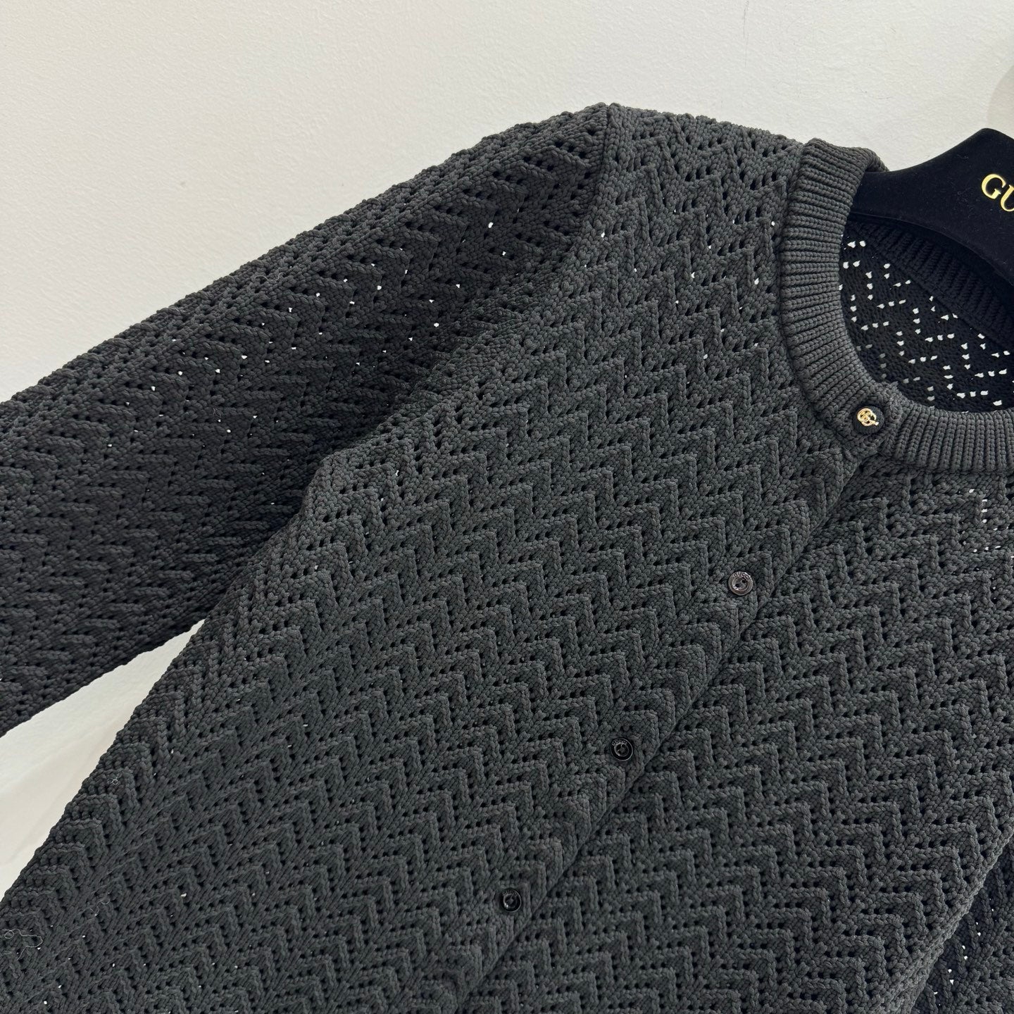 GUCCI CLASSIC KNIT CARDIGAN IN BLACK 267476