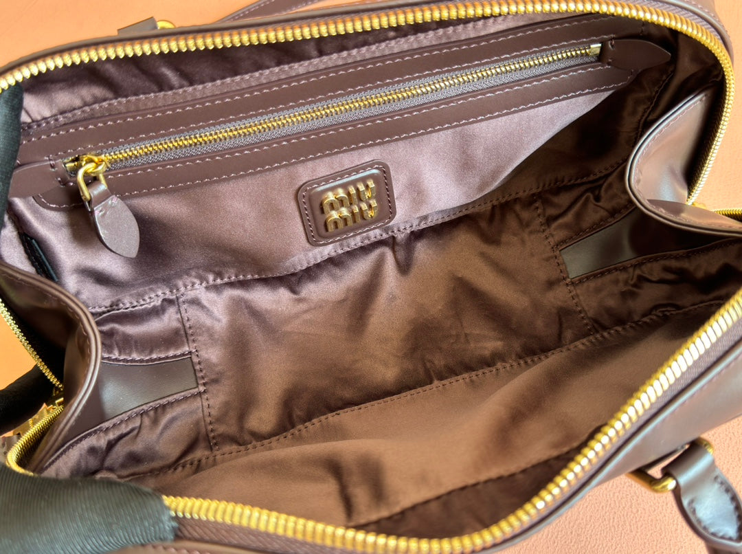 ARCADIE BAG 27 IN COPPER BROWN SHINY CALFSKIN