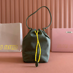 GABADINE POUCH 22.5 IN OLIVE GREEN CANVAS YELLOW DRAWSTRING