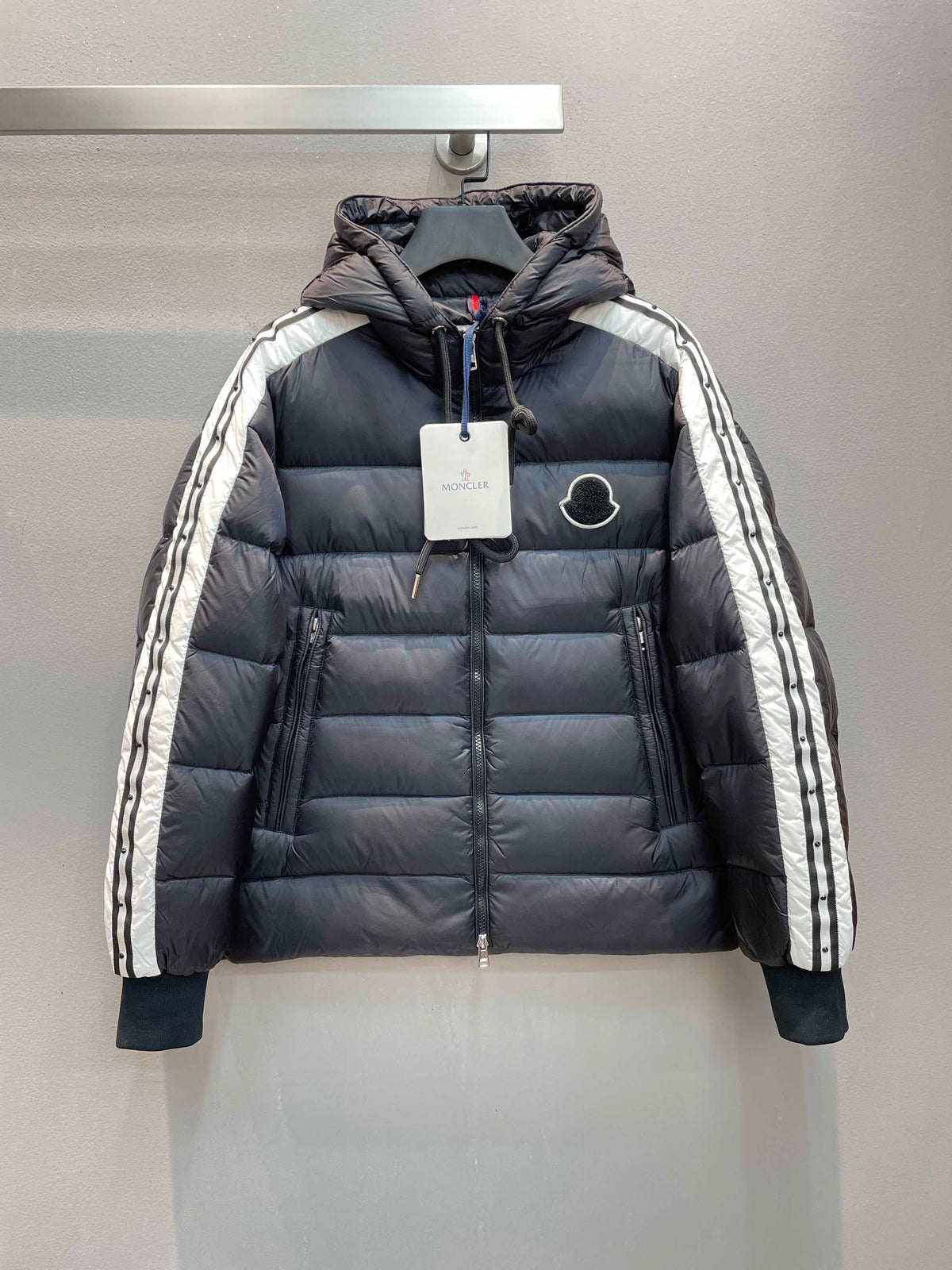 MONCLER JACKET STYLE 188