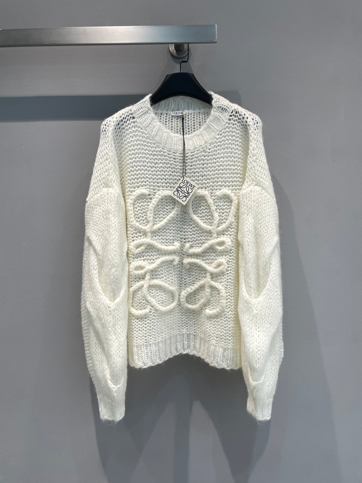LOEWE SWEATER STYLE 228