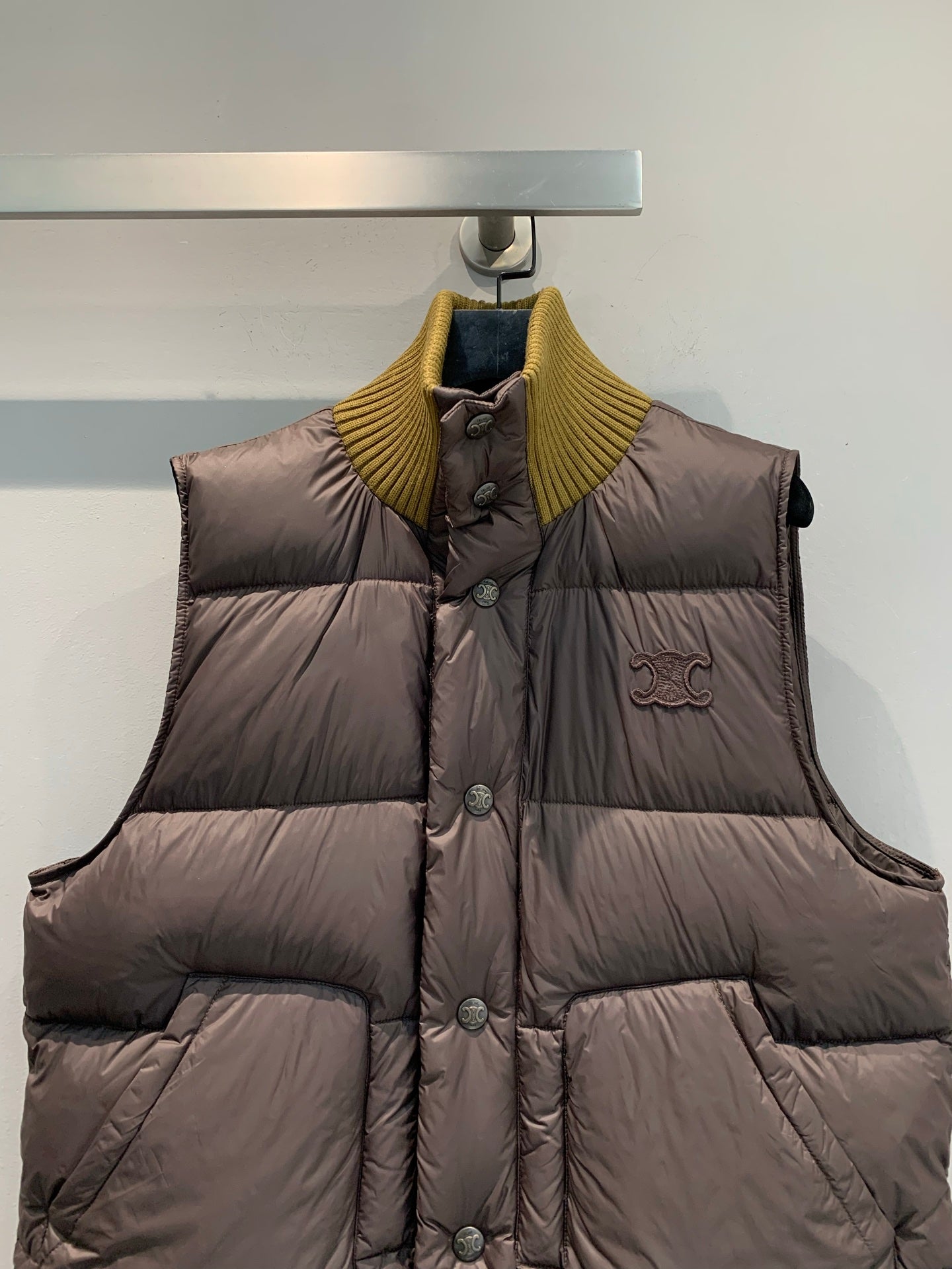 CELINE 26S DOWN VEST STYLE 64