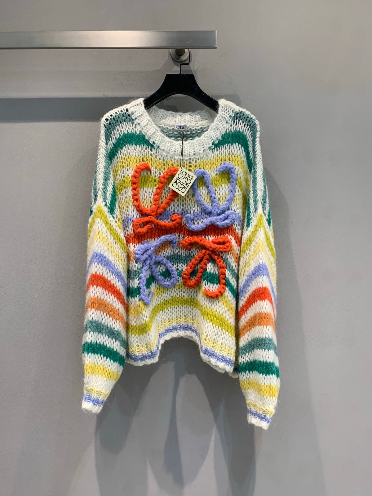 LOEWE SWEATER STYLE 216