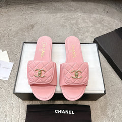 PLATFORM SLIPPERS LOGO IN LIGHT PINK LAMBSKIN
