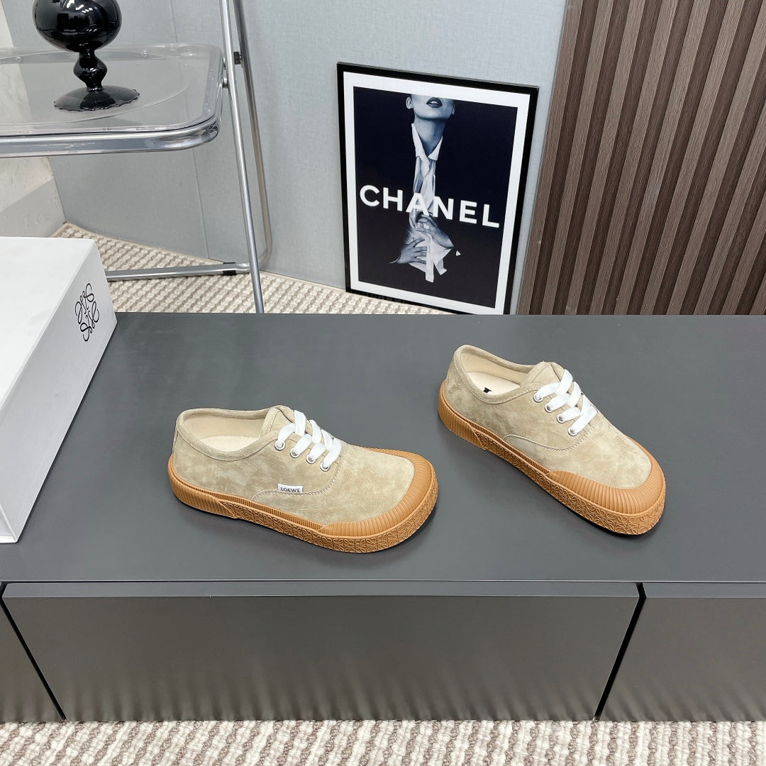 TERRA VULCA LACE-UP SNEAKER IN SAND BROWN SUEDE