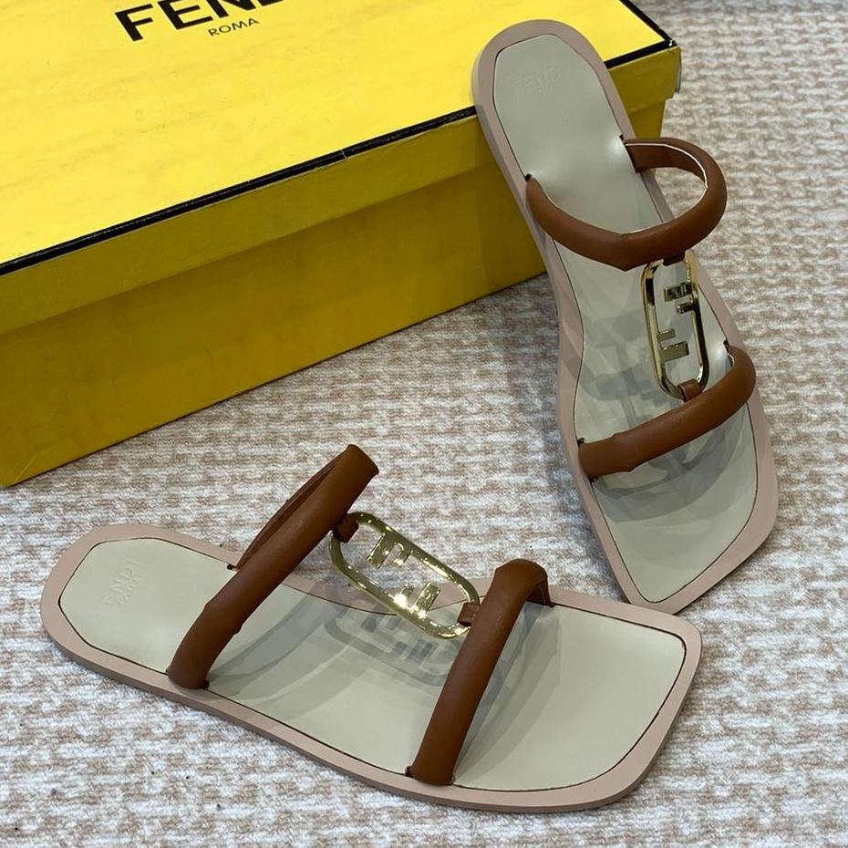 FENDI O'LOCK SLIDES BROWN CALFSKIN WITH GOLD HARDWARE