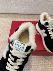 VIV' RUN SNEAKER IN BLACK SUEDE AND SHEARLING