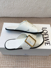 PETAL BELT FLAT SANDAL IN WHITE CALFSKIN