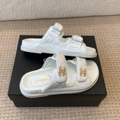 DAD SANDAL IN WHITE SHEEPSKIN MULE