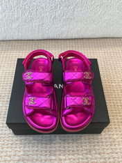DAD SANDAL IN MAGENTA PURPLE SHEEPSKIN