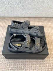 DAD SANDAL IN BLACK DENIM FABRIC