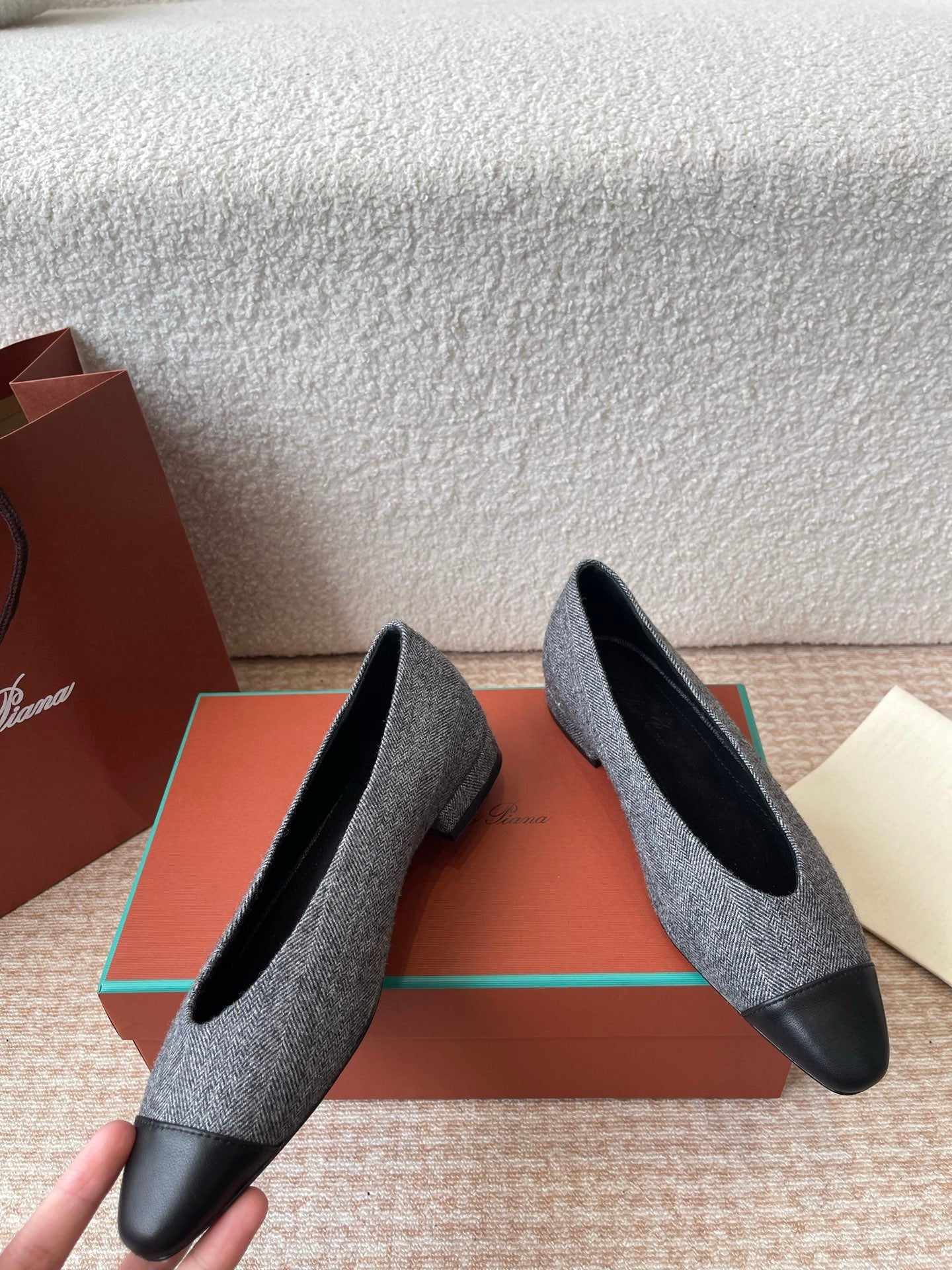 BALLET IN GREY TWEED MIX BLACK LAMBSKIN
