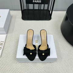 HIGH ADIORABLE MULE IN BLACK FABRIC