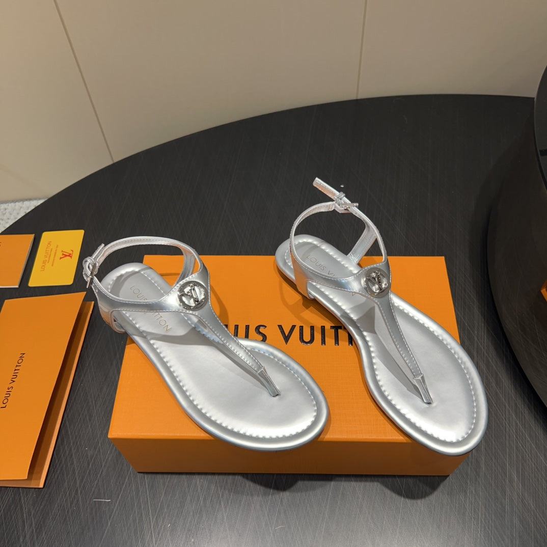 LV THONG SANDALS 25S IN SILVER CALFSKIN WITH SILVER HARDWARE