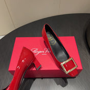 ROGER VIVIER 25S BELLE VIVIER PUMPS 45MM IN CRIMSON RED CALFSKIN GOLD BUCKLE