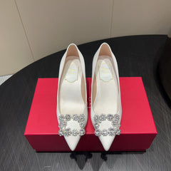 ROGER VIVIER 25S POINTED TOE HIGH HEELS 70MM IN IVORY SILK EMBELLISHED CRYSTALS