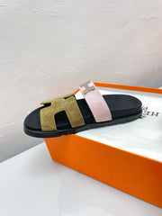 CHYPRE SANDAL ARMY GREEN MIX PASTEL PINK SUEDE WITH H BUCKLE