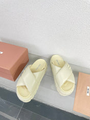 Cross Thick-Soled Light Cream Slippers