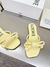 LOEWE 26S FLAMENCO KNOT SANDAL IN BUTTER YELLOW CALFSKIN