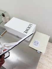LOEWE 26S FLAMENCO KNOT SANDAL IN WHITE CALFSKIN
