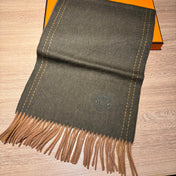 UNIE BRODEE MUFFLER 200 CM IN SEAWEED GREEN CASHMERE