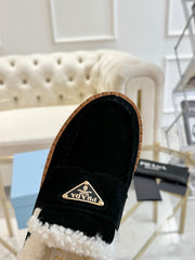 SUEDE LOAFER BLACK WITH SHEARLING LINING