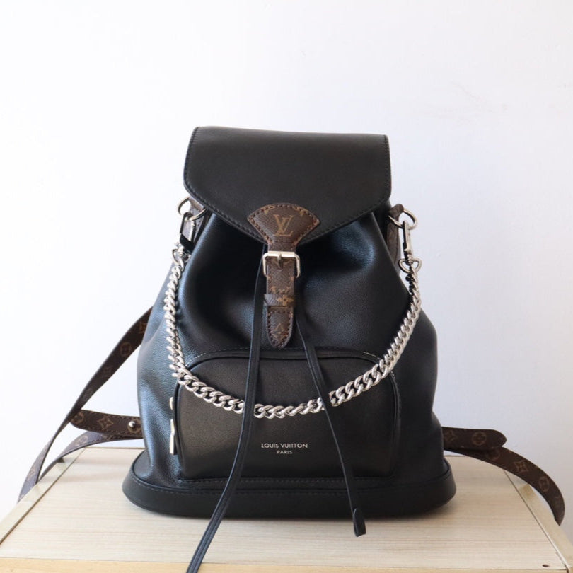 LV 25S MONTSOURIS VIBE 35 IN BLACK LAMBSKIN SILVER HARDWRE