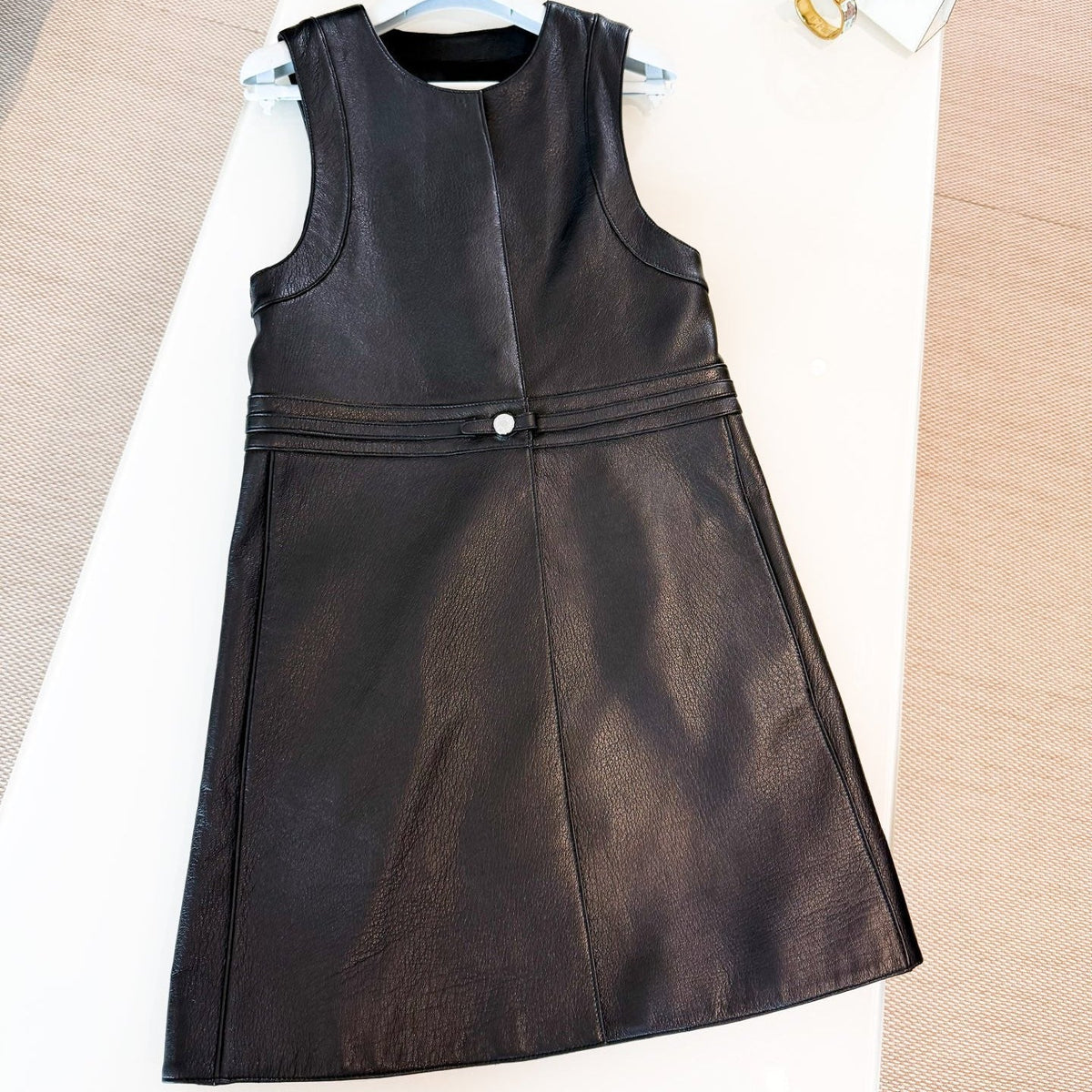 HERMES 25S LEATHER-BUCKLE WAIST VEST DRESS 120