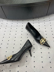HEELED PUMPS 65 MM IN BLACK LIZARD PATTERN CALFSKIN GOLD HARDWARE
