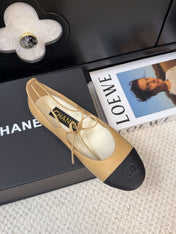 FLAT MARY JANE PUMPS IN SUN YELLOW LAMBSKIN MIX BLACK FABRIC
