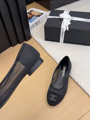 BALLET FLAT IN BLACK FABRIC AND MESH WITH CRYSTALS