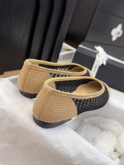 CC 25 Ballet Flat Beige Black Raffia