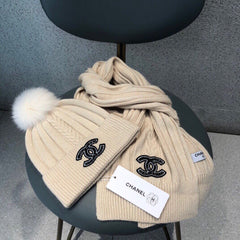 SET SCARF AND HAT IN BISQUE BEIGE WOOL 420821