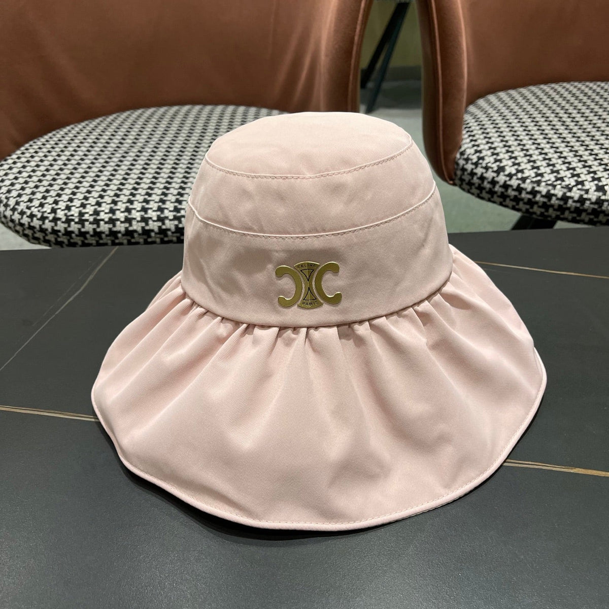 CELINE 25S BUCKET HAT 734584 IN BLUSH PINK