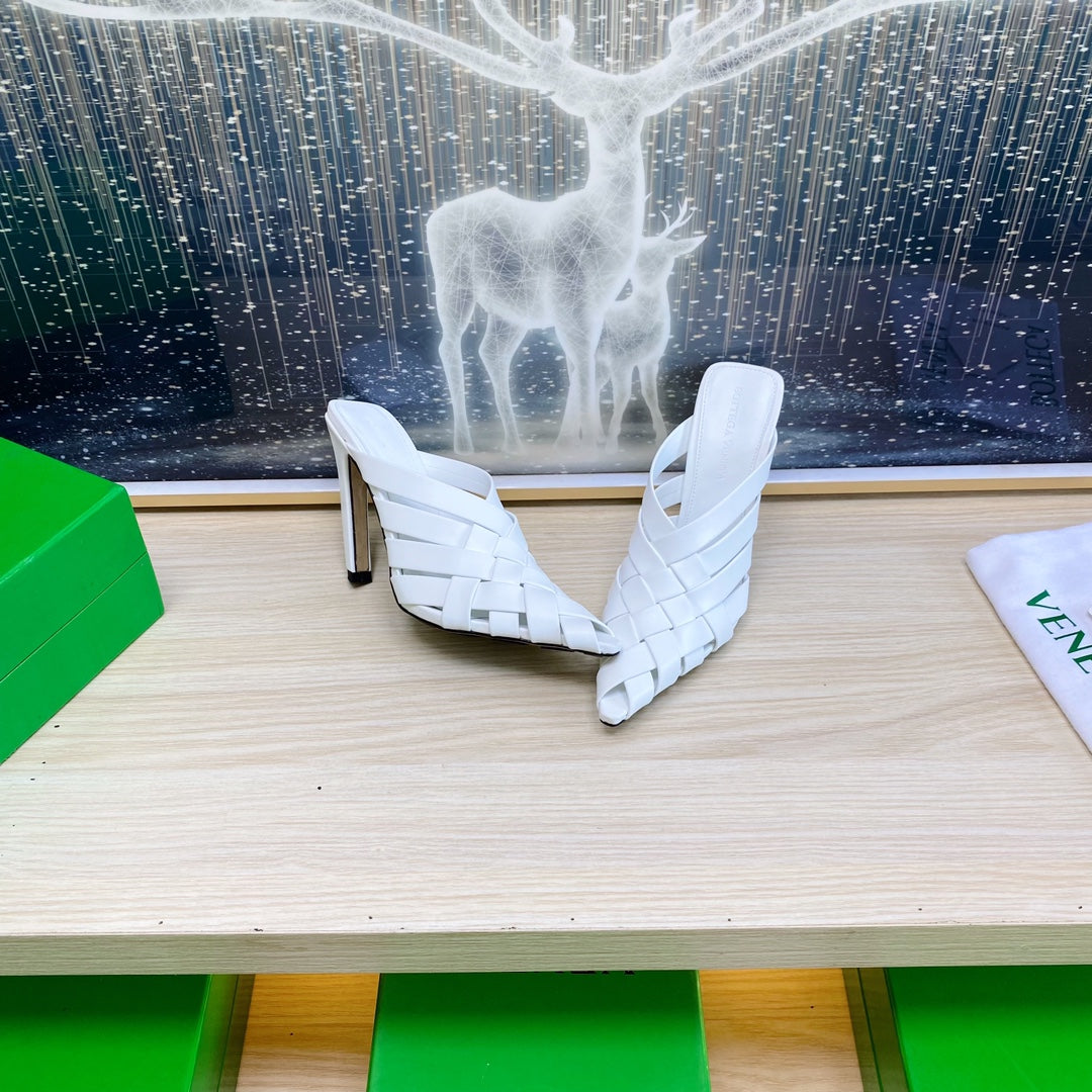 ALFIE LEATHER HIGH MULES IN WHITE CALFSKIN WITH WOVEN DESIGN