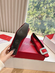 BELLE VIVIER BALLERINAS IN RED SILK