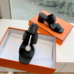 KUTE 60 SANDAL IN BLACK CALFSKIN