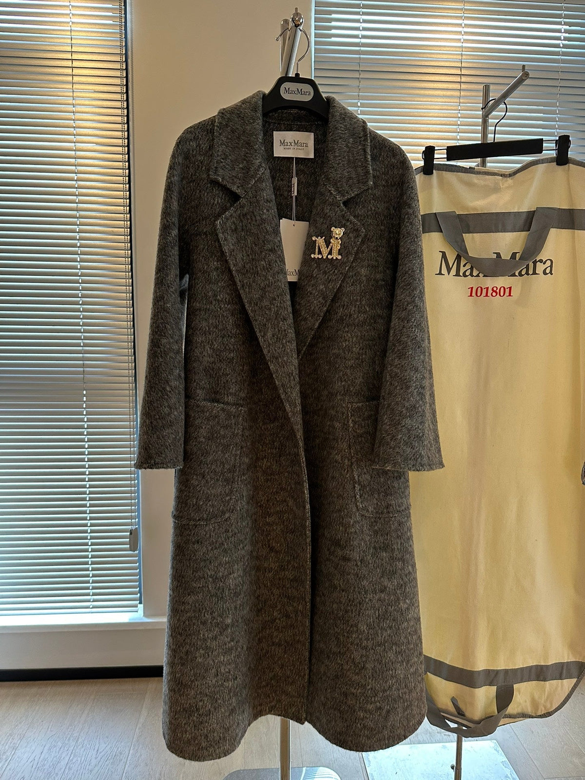 MAX MARA 25S CASHMERE COAT 197