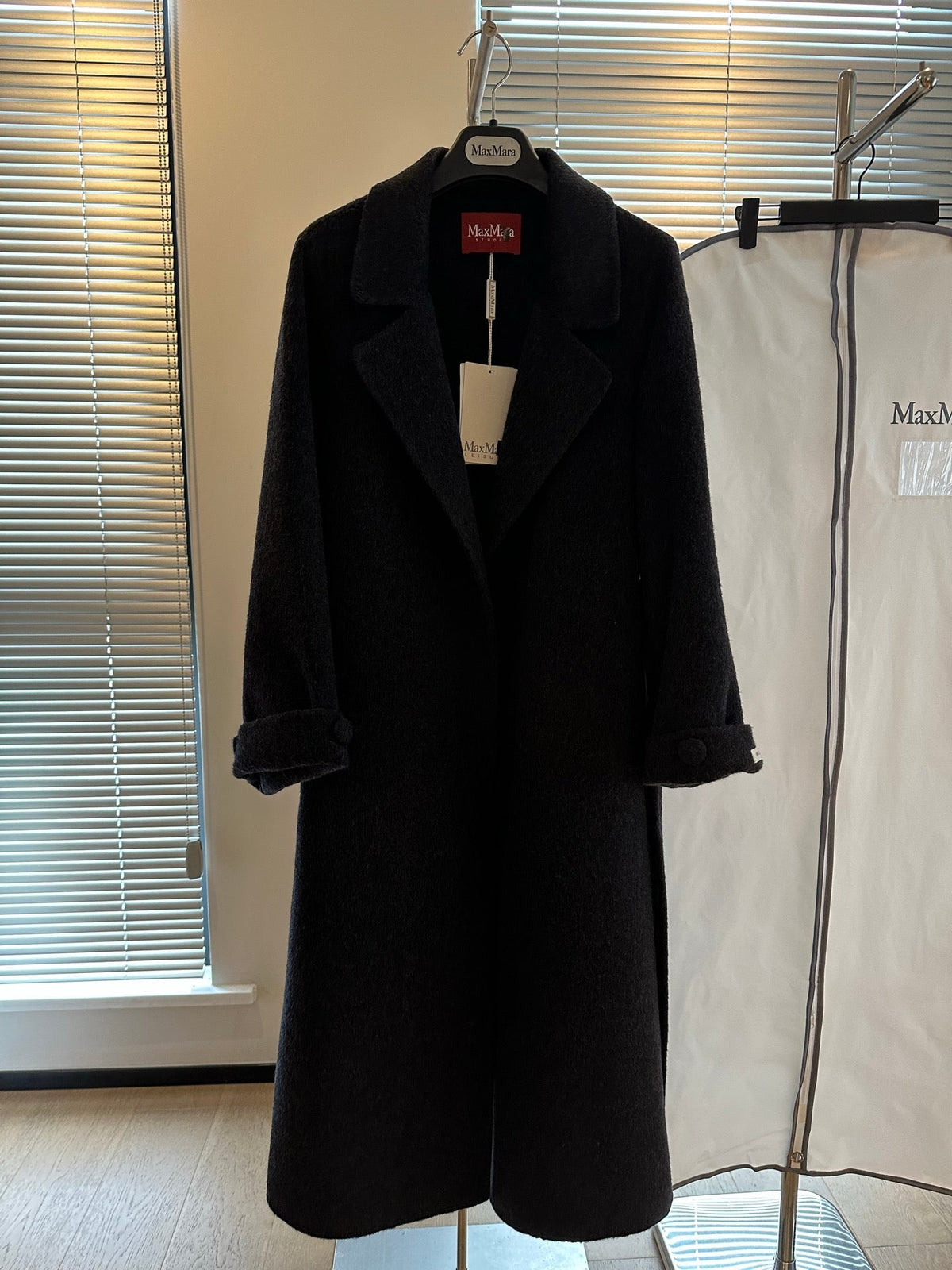MAX MARA 25S CASHMERE COAT 200