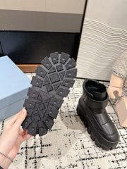 MONOLITH ANKLE BOOTS WITH STRAP IN BLACK CALFSKIN AND FLEECE LINING