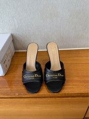 PEEP TOE SANDAL 25S HEELS 10CM IN BLACK CALFSKIN