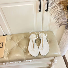 GG SIGNORINA THONG SANDALS IN WHITE SHEEPSKIN